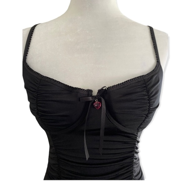 Vintage Pinterest famous Victoria’s Secret black cami top - Picture 5 of 6